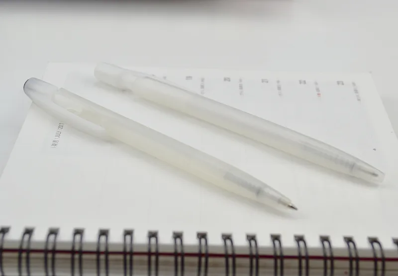 SML10987TL Frosted Clear Ball Pen, photo 2 of 5